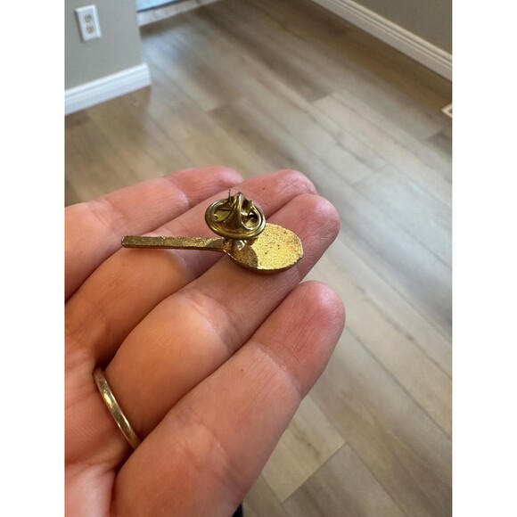 Tennis Racket Brooch Tennis Pin Tennis Brooch Gift for Tennis Partner - Picture 3 of 3